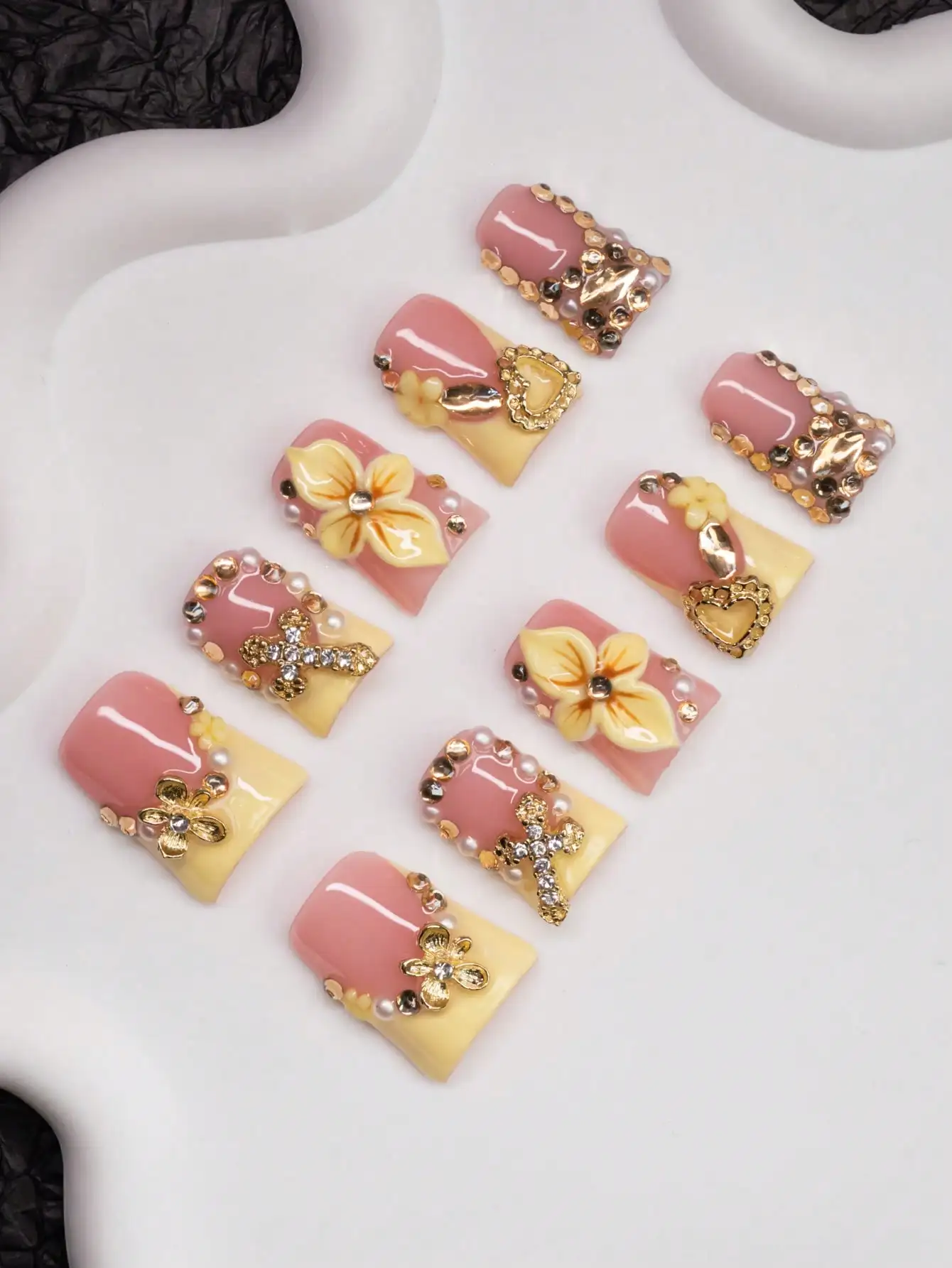 Nail Art Yellow - 10Pcs Set Handmade Duck-Mouth Shaped Nail
